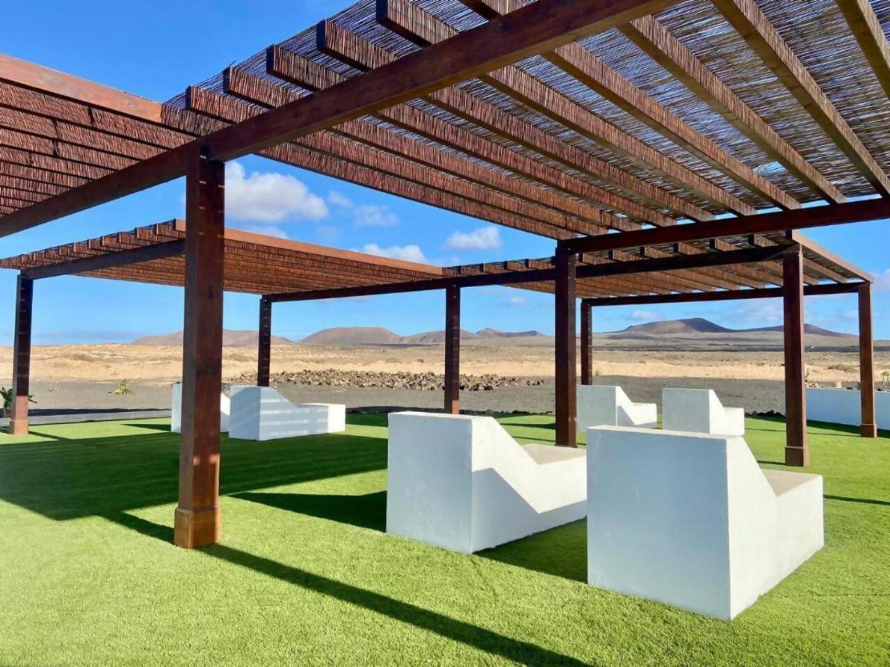 Villa Majanicho Con Piscina Lajares Buitenkant foto