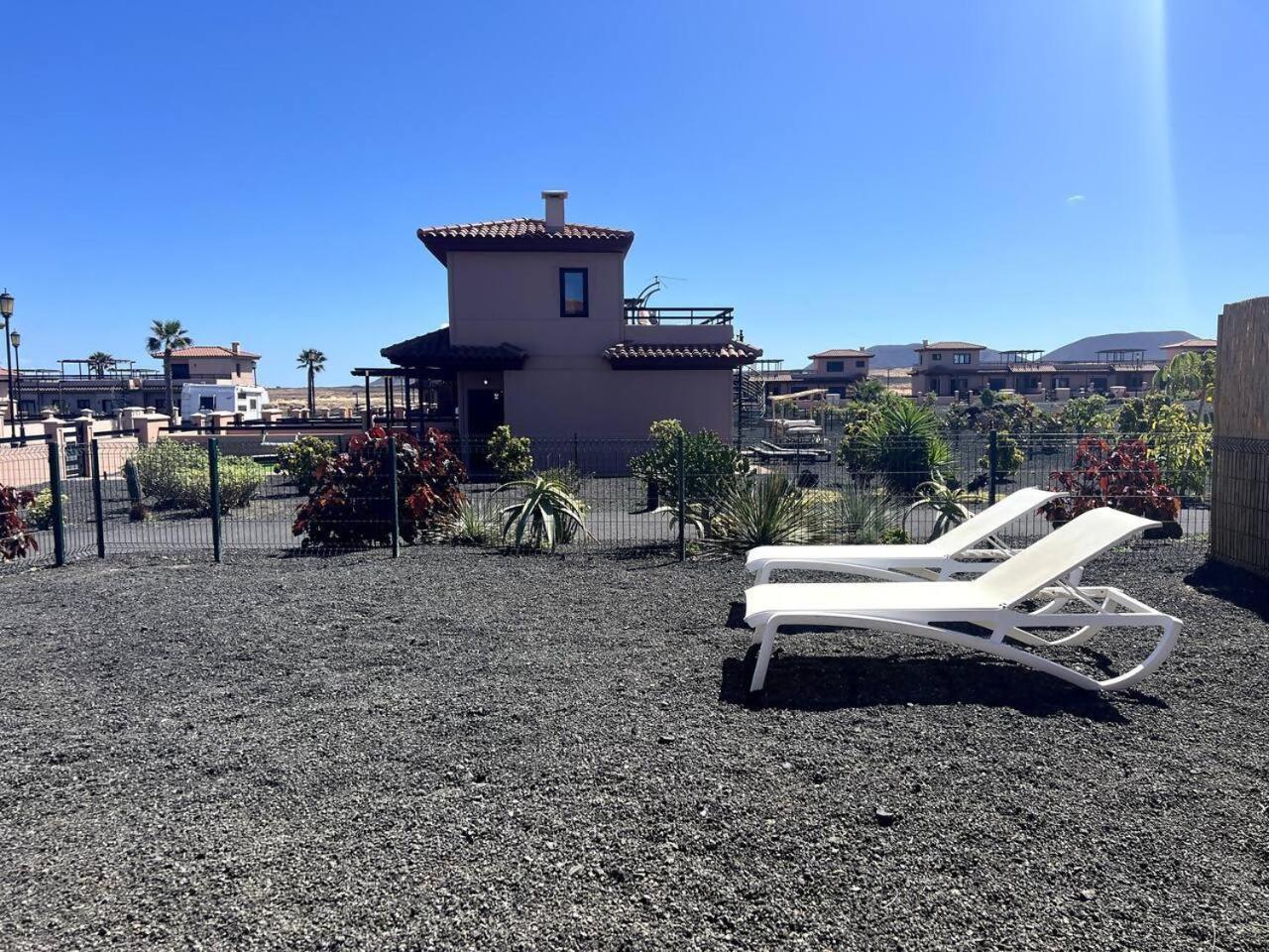 Villa Majanicho Con Piscina Lajares Buitenkant foto